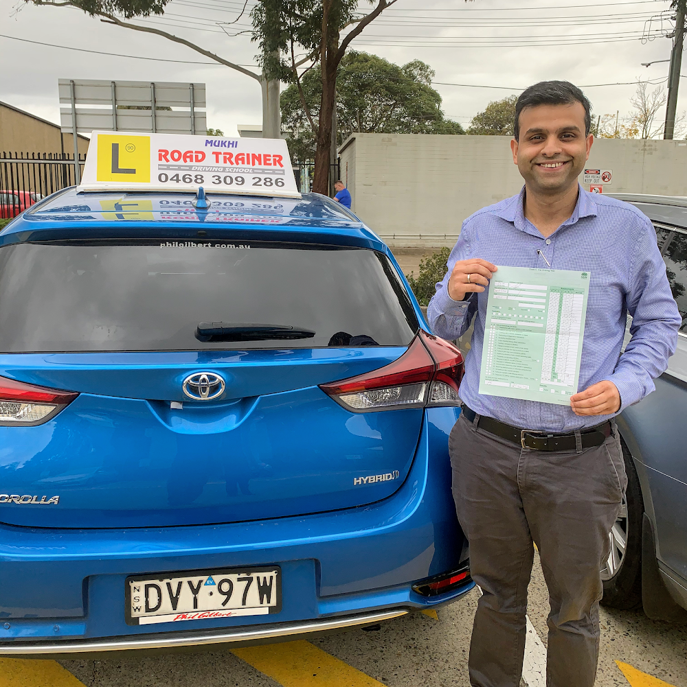 RoadTrainer Driving School